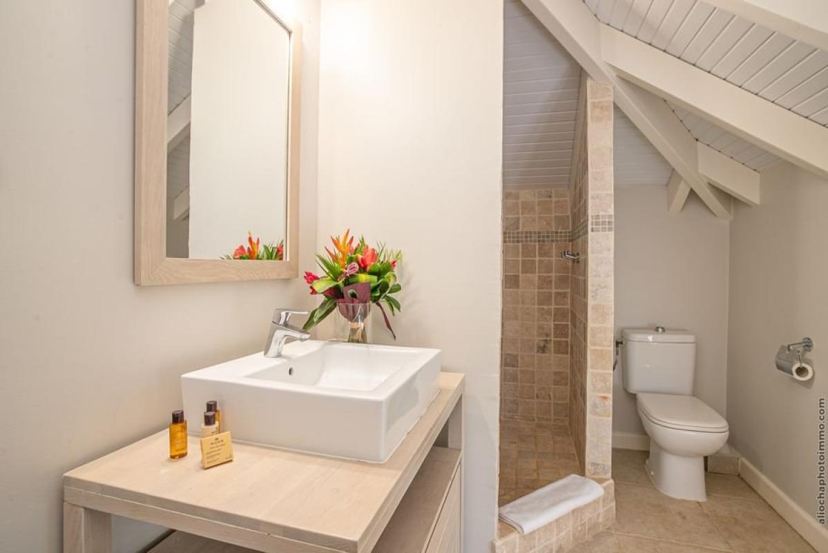 Location_Villa_Le_Vauclin_Martinique_12 personnes -salle de douche 3